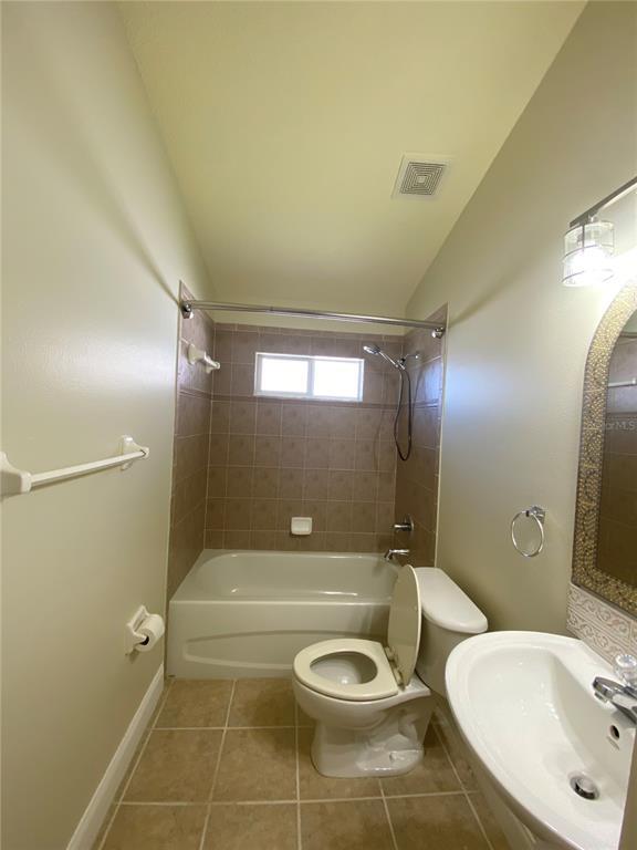 Building Photo - 16709 Fairbolt Way