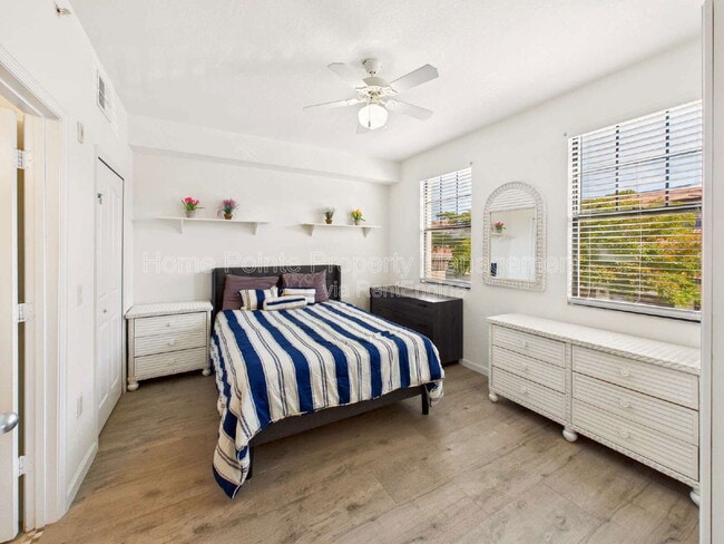 Building Photo - 12960 Positano Cir