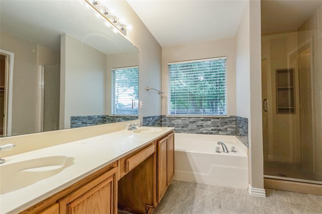 Building Photo - 1529 Allen Dr