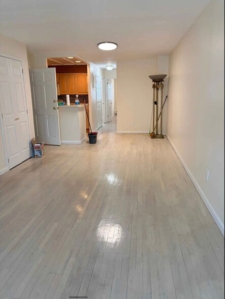 Building Photo - 51-22 111th St