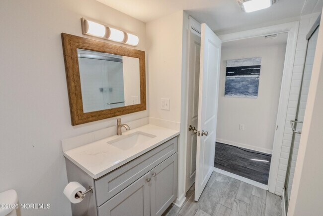 Building Photo - 26 Toms River Rd