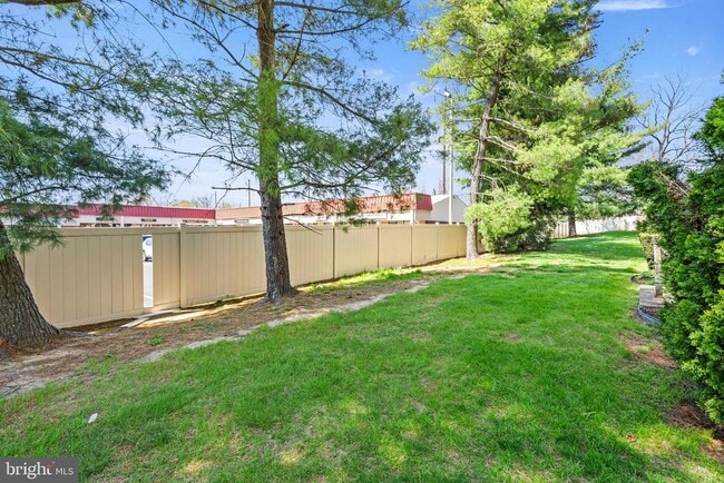 Building Photo - 9496 Convent Ln