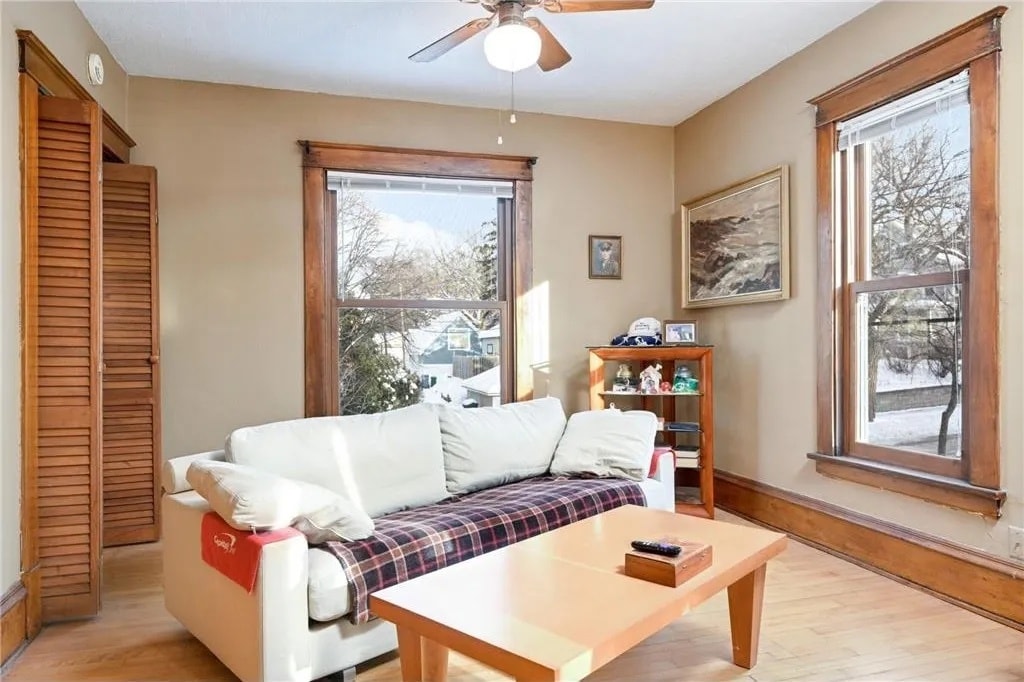 Living room 1 - 1110 27th Ave NE