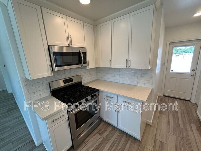 Building Photo - 2812 N 35th St