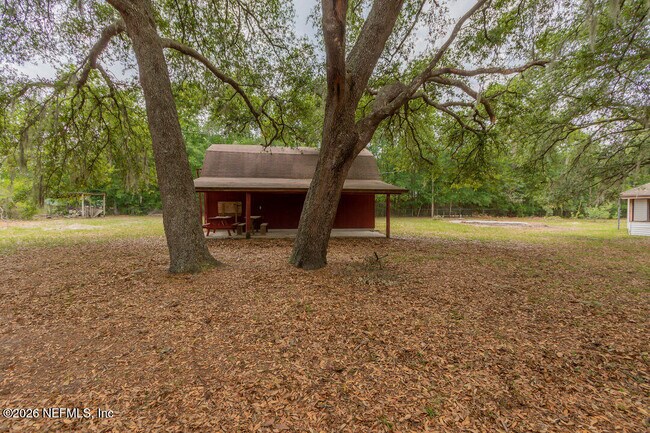 Building Photo - 4523 Chipmunk Rd