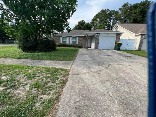 Building Photo - 71 Olde Cypress Cir NW
