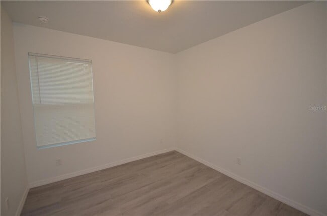 Building Photo - 2197 Davis Ct
