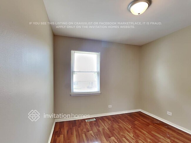 Building Photo - 128 Longford Dr