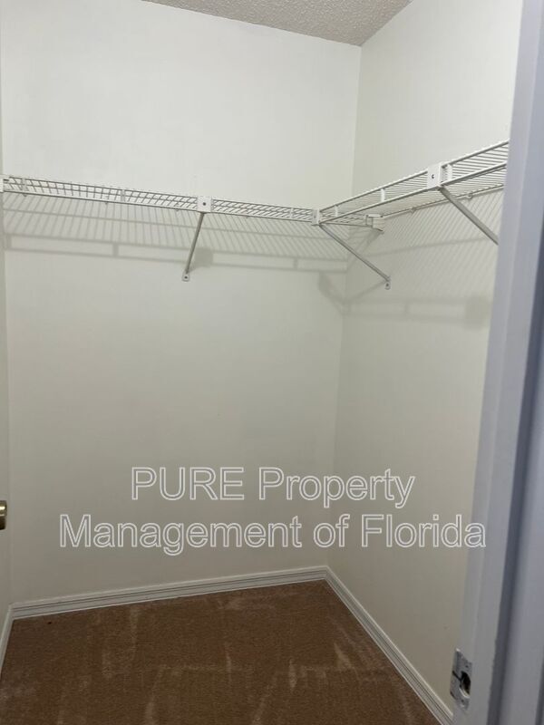 Building Photo - 70 Almond Rd