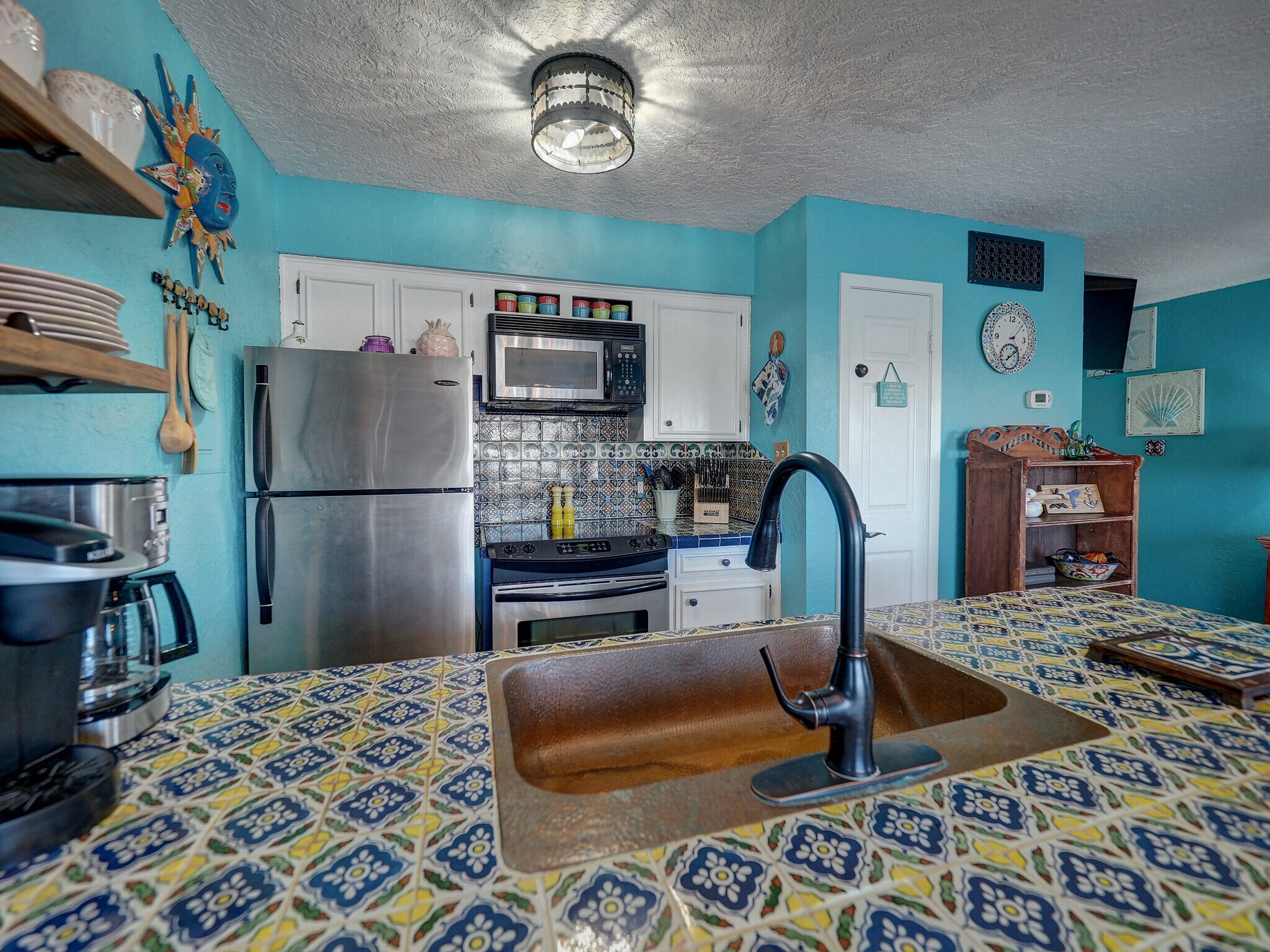 Building Photo - 15209 Leeward Dr