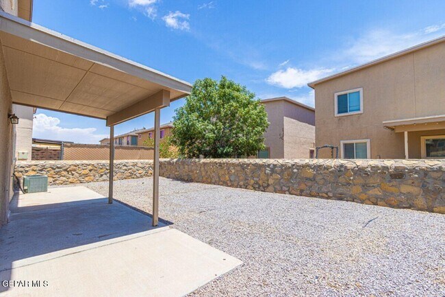 Building Photo - 4020 Hueco Land Ln