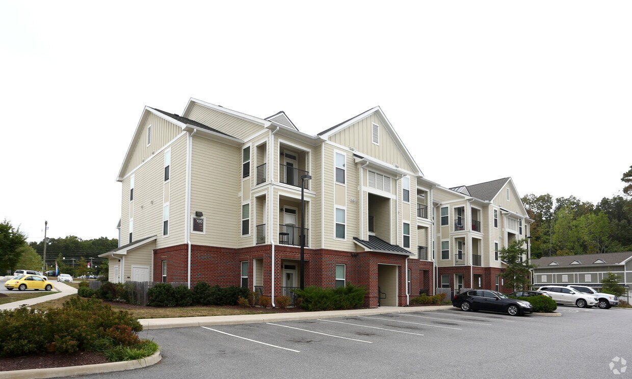 Independence Place Prince George - Prince George Va Apartment Finder