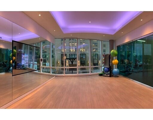 Building Photo - 188 Brookline Ave