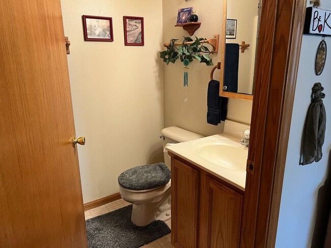 Building Photo - Spacious 2BR Townhomes with Garage & In-Unit Laundry – Stoughton