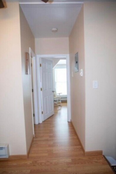 Building Photo - 174 4th Ave