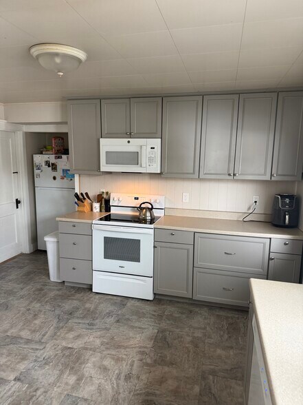 Building Photo - 1 Fowell Ave