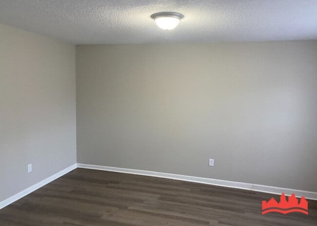 Building Photo - Welcome to 1703 Scottswood Street!