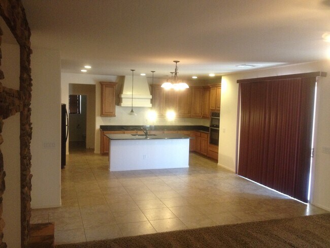 Building Photo - Sunnyvale - Gilbert