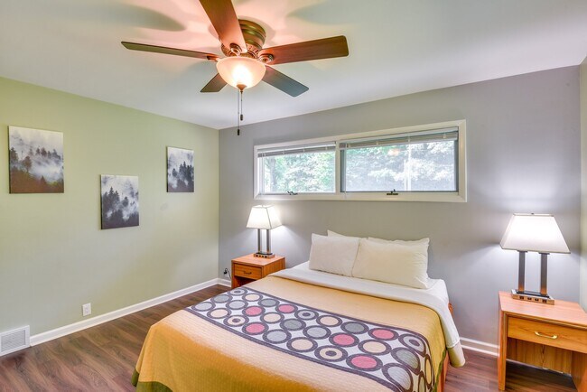 Building Photo - 4152 Sawyer Rd