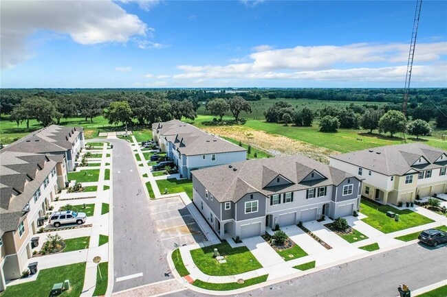 Building Photo - 3886 ACADEMIA Ave