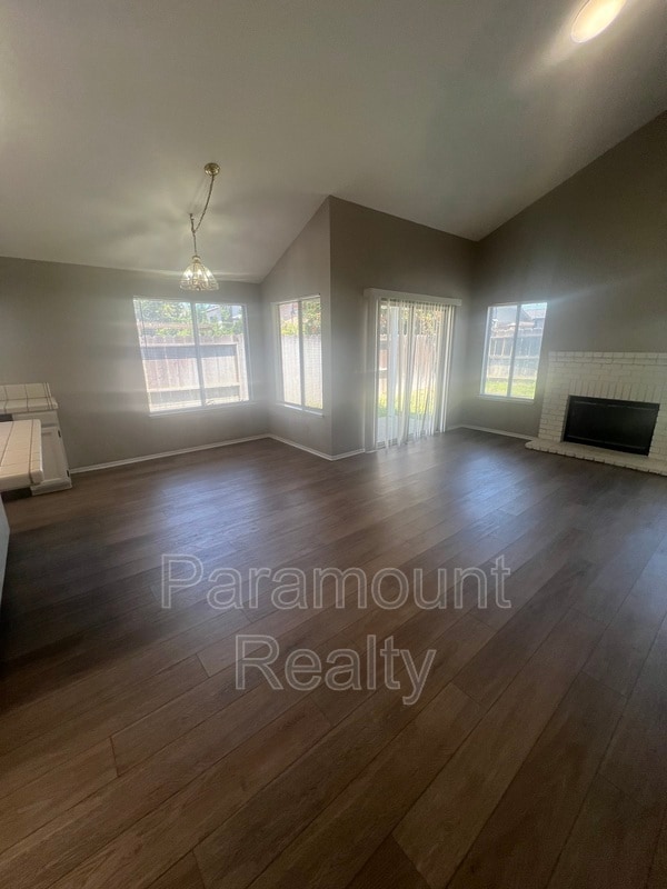 Building Photo - 1230 Mohr Cir