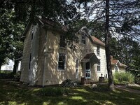 Building Photo - 9901 Arthur Ln