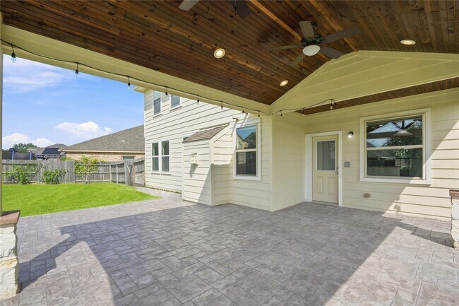 Building Photo - 20203 Peralta Cliff Trail