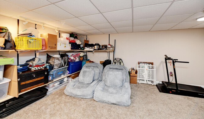 Building Photo - 1870 Northwest Blvd