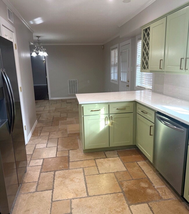 Building Photo - Beautiful 2 story home in an established neighborhood in Bryan, TX