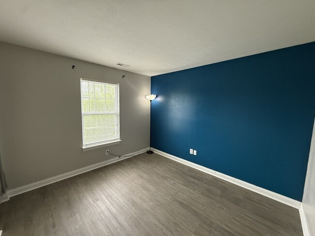 Building Photo - 8836 Kipling Dr