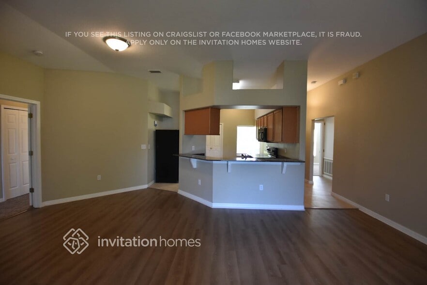 Building Photo - 7205 Royal George Ct