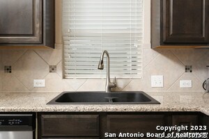 Building Photo - 7903 Anza Run