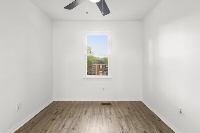 Building Photo - 59 Stoneway Pl