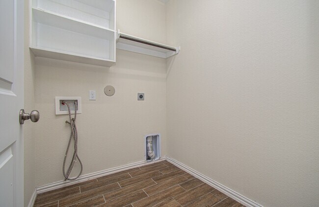 Building Photo - 2619 Ocean Pass Ln