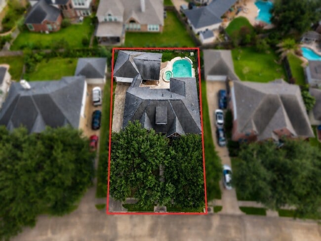 Building Photo - 3906 Lakeridge Canyon Dr