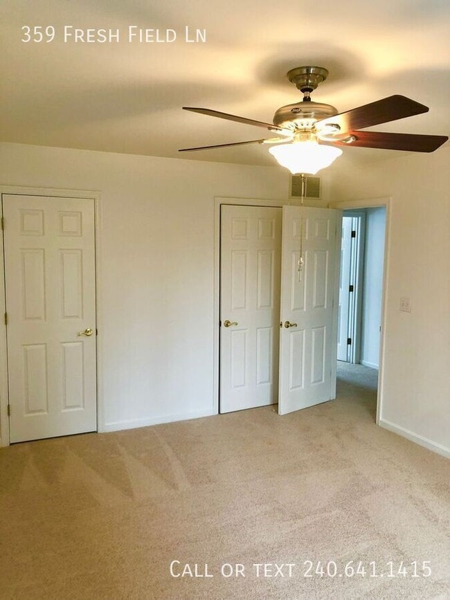 Building Photo - 359 Freshfield Ln