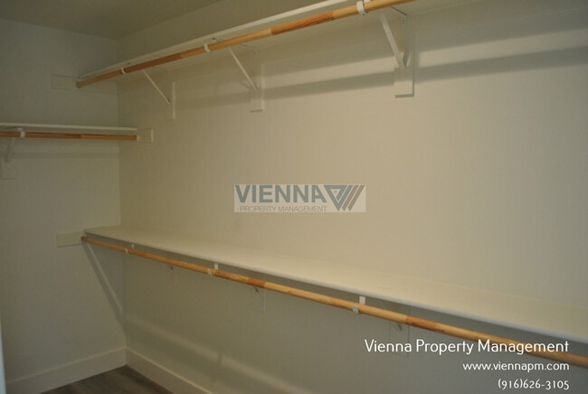 Building Photo - 4818 Morgera Ln