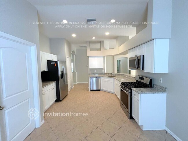 Building Photo - 6113 Gannetside Pl