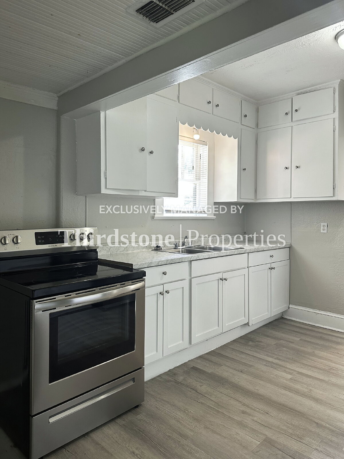 Building Photo - 2903 Dignan St