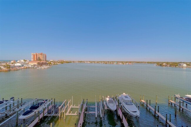 Building Photo - 17735 Gulf Blvd