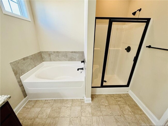 Building Photo - 848 Bellingham Way