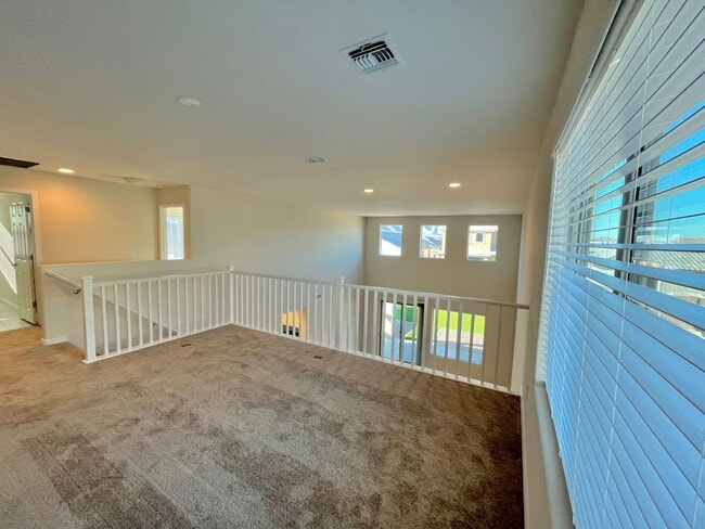 Building Photo - Home in Litchfield Park at Canyon Views! 2 MASTER SUITES!