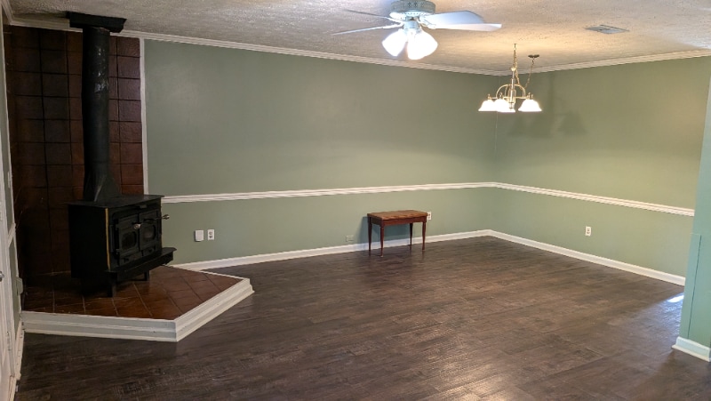 Building Photo - 1534 Spender Dr