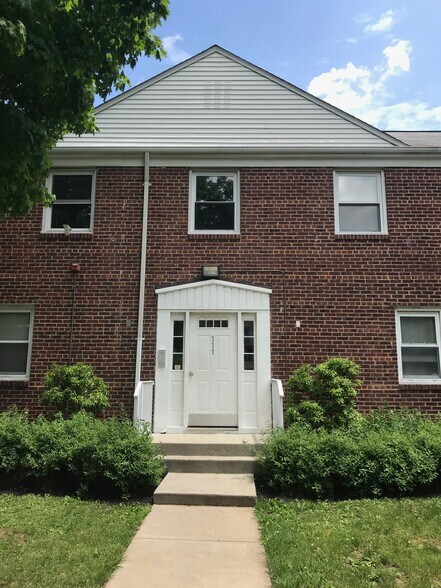 Building Photo - 316 Magnolia St