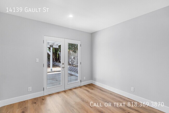 Building Photo - 14139 Gault St
