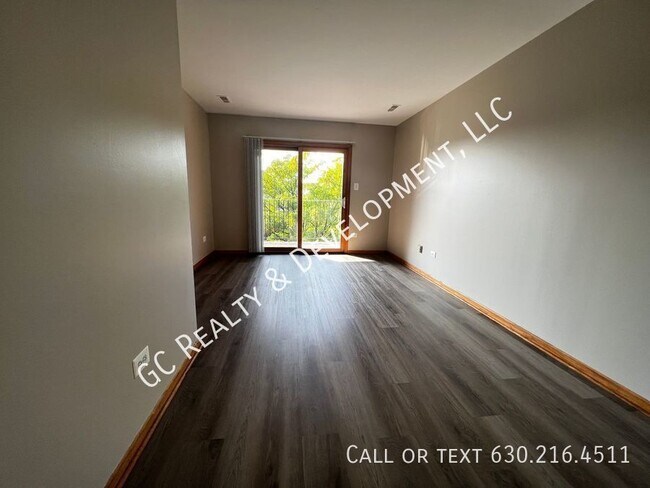 Building Photo - 13419 S Brandon Ave
