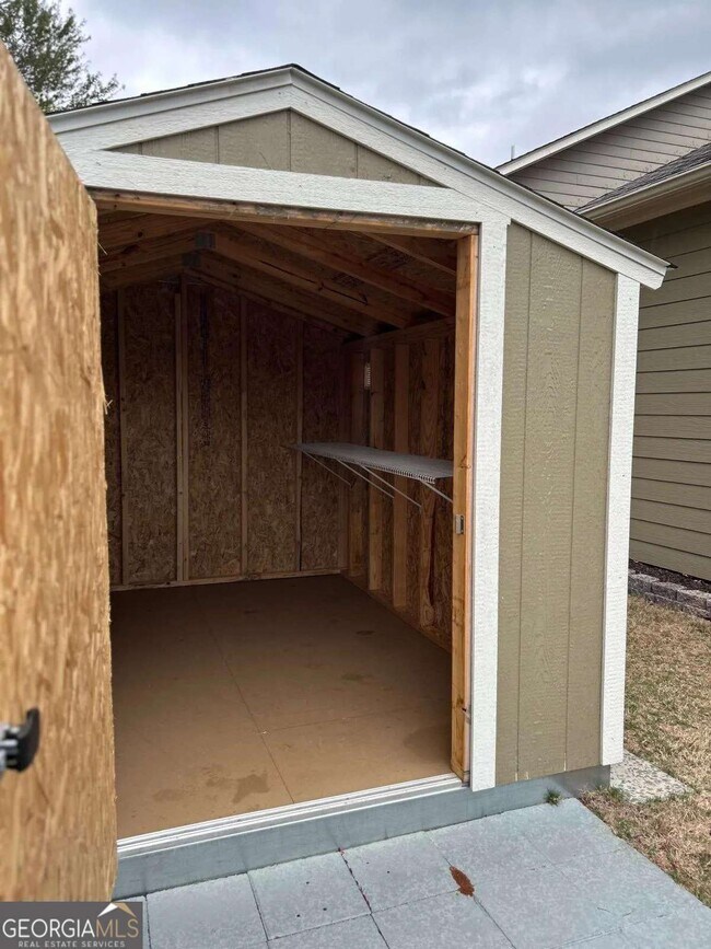 Building Photo - 4518 Hidden Creek Dr