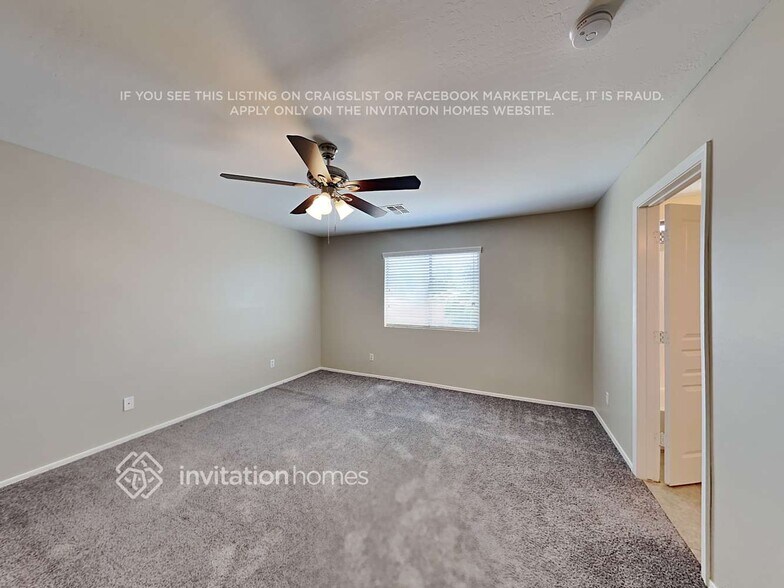 Building Photo - 15945 N 173rd Ave