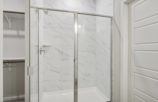 Building Photo - "Charming 3-Bedroom Duplex in San Antonio with Granite Elegance!"