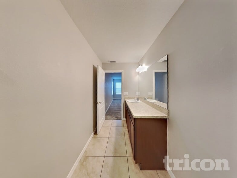 Building Photo - 14412 Haddon Mist Dr